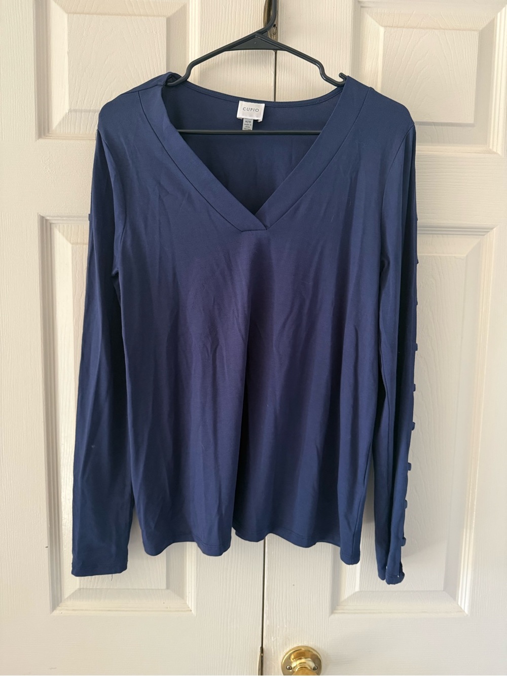 Cupio Dark Navy V-Neck Long Sleeve Top with Sleeve Detail